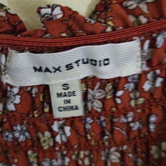 Max Studio Brick Red Ditzy Floral Smocked Crepe Tiered Maxi Dress Size S - Picture 7 of 8